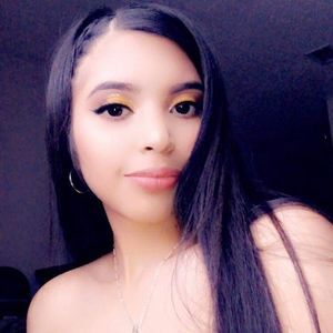 Meet your Posher, Kendra